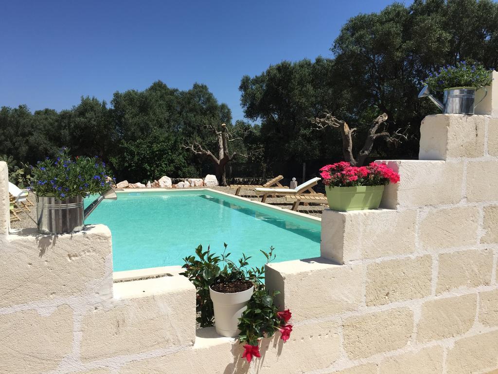 Dimora Antonella - Ostuni 4 Seasons - Splendid Villa Depandance With Private Swimming Pool Exterior photo